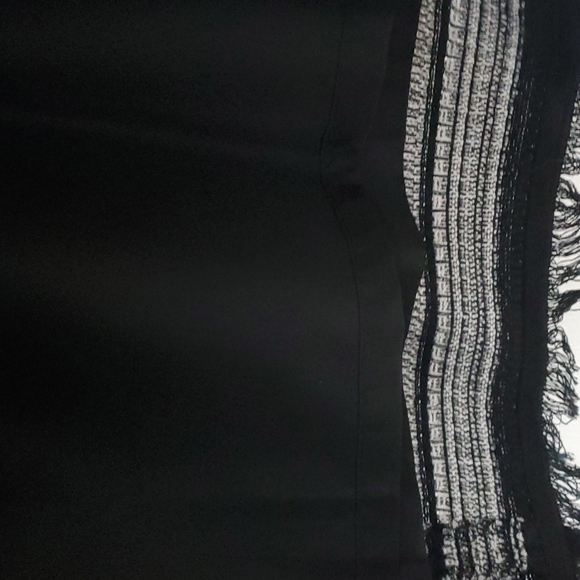 Loft Black/White Tweed with Fringe Skirt, sz 8 - Picture 4 of 8